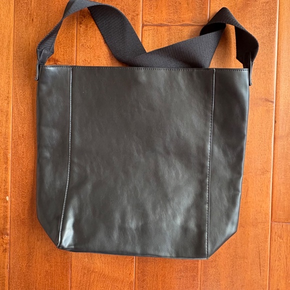 Calvin Klein Fragrance Black Vegan Leather Tote Bag - Picture 3 of 9
